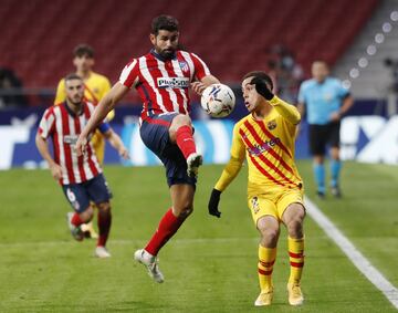 Jugó con el Atlético de Madrid la temporada 10/11, la siguiente jugó cedido en el Rayo y después de su cesión regresó al Atlético de Madrid por dos temporadas. En 2017 regresa al Atlético de Madrid donde jugará hasta diciembre de 2020 que llega a un acuerdo para la rescisión de su contrato alegando motivos personales