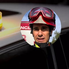 Edi García, bombero, sobre la baliza V-16 de la DGT: “En un cambio de rasante, con luz de día, no se ve; y en una curva, tampoco”