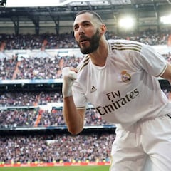 Benzema, solo ante el peligro