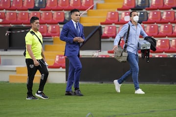 Falcao ha sido presentado con el Rayo Vallecano ante la presencia de numerosos seguidores.