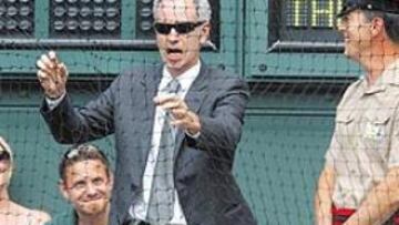 <b>MAC ATACA.</b> McEnroe, actor en su rol preferido, el de loco.