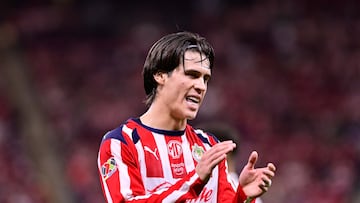 Diego Campillo of Guadalajara during the 15th round match between Guadalajara and Atlas as part of the Liga BBVA MX, Torneo Apertura 2025 at Jalisco, on October 25, 2025 in Guadalajara, Jalisco, Mexico.