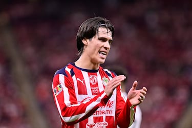 Chivas sufre dura baja por el resto del año