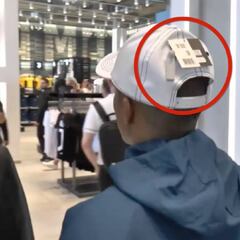 Te puede pasar a ti: el cómico despiste de Douglas Costa...