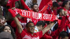   Fans o Aficion during the game Toluca vs Pachuca, corresponding to first leg of the great final of the Torneo Apertura 2022 of the Liga BBVA MX, at Nemesio Diez Stadium, on October 27, 2022.

<br><br>

Fans o Aficion durante el partido Toluca vs Pachuca, correspondiente a la ida de la gran final del Torneo Apertura 2022 de la Liga BBVA MX, en el Estadio Nemesio Diez, el 27 de octubre de 2022.