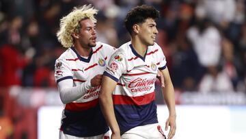 Chivas recupera a Erick Gutiérrez y Cade Cowell