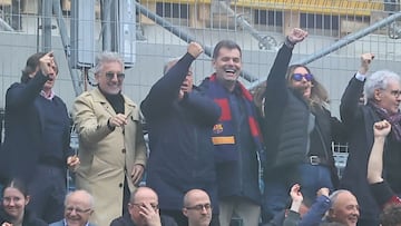 Fans at Spotify Camp Nou were chanting “jump if you’re not a Madridista,” and the former president and current candidate joined in with a crude arm gesture.