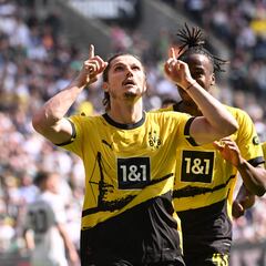 Sabitzer salva los muebles del Dortmund