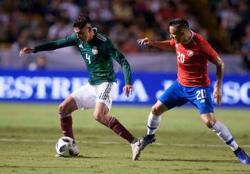 El duelo entre México y Costa Rica en imágenes