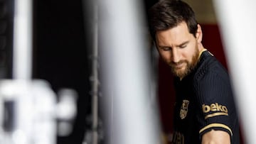 31/07/20 NUEVA EQUIPACION DEL BARCELONA SEGUNDA EQUIPACION TEMPORADA 2020/21 20/21 
 
 LEO MESSI