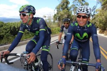 Nairo Quintana hizo un recorrido de casi 400 kil&oacute;metros por Boyac&aacute;. No es nada raro, son las carreteras de su tierra que conoce como la palma de su mano y en las que siempre entrena. Lo diferente esta vez fue que lo hizo ante los ojos de la prensa. Fue un recorrido lleno de expectativa por ver al ciclista que har&aacute; so&ntilde;ar a Colombia en el Tour de Francia y en el que tambi&eacute;n hubo un momento para parar a comer una rica arepa boyacense.