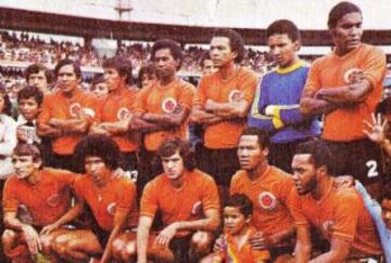 La indumentaria con que jugó Colombia en la Copa del 1975.