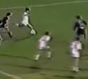 ¡Ante 3 albos! El olvidado golazo de Recoba a Colo Colo
