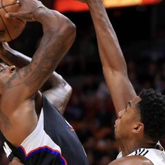 DeAndre Jordan se venga de las palabras de Whiteside