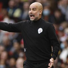 Borrell issues Guardiola update as City suffer with over 20 covid cases