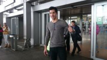 Javi Guerra en su llegada a Málaga.