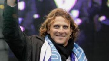 <b>CON URUGUAY. </b>Forlán celebra un gol con Uruguay en el pasado Mundial de Sudáfrica.