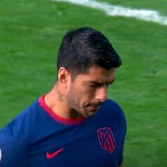 La reacción de Suárez al tercer cambio seguido antes del 70'