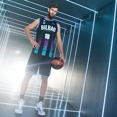 Una camiseta rompedora para la vuelta del 'vicio del baloncesto'