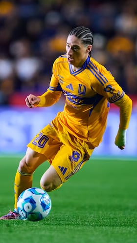 Marcelo Flores of Tigres during the 2nd round match between Tigres UANL and Pumas UNAM as part of the Liga BBVA MX, Torneo Clausura 2026 at Universitario Stadium, on January 14, 2026 in Monterrey, Nuevo Leon, Mexico.