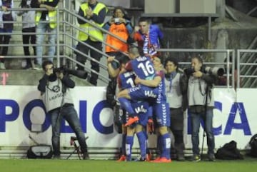 1-0. Arruabarrena celebró el primer tanto.