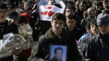 Multitudinario adiós al piloto de luge que murió en Canadá