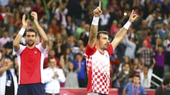 Marin Cilic e Ivan Dodig celebran el triunfo de Croacia contra Argentina. 