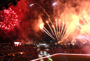 En un ambiente lleno de color, música, símbolos de nuestra tierra y cerca de 30 mil personas en las tribunas, este encuentro representó la gratitud de los 47 millones de colombianos hacia los futbolistas que fueron a Brasil. Una emotiva despedida ya que se volvía a un Mundial tras 16 años de ausencia. Para este viernes, no hay venta de boletas, están siendo distribuidas por socios y patrocinadores de la Selección.