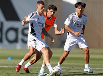 Kroos y Vallejo.