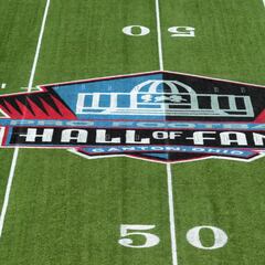 Not the Green Bay Packers or the Pittsbugh Steelers: This is the NFL team with the most Hall of Famers