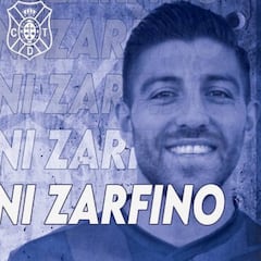 Lío con Zarfino: el Tenerife hace oficial su cesión y el Extremadura no la autoriza