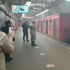 Metro CDMX: Convoy se separa en línea 7, usuarios reportan estadillo
