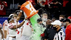 This NFL icon was the first head coach to get a Gatorade shower