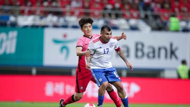 ¿Qué pasa con Medel en la Roja?