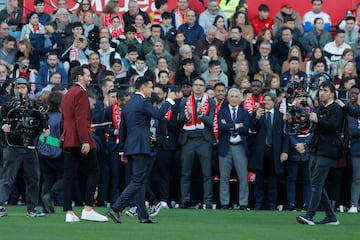 Así ha sido el acto de despedida de Jesús Navas con el Sevilla