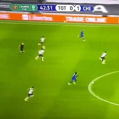 ¿Pero esto de Reguilón qué es? Inglaterra se ha rendido a sus pies por esta acción de 60m