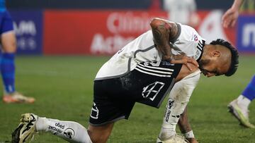 Futbol, Colo Colo vs Deportes Santa Cruz.