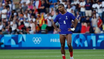 Badé, con el combinado olímpico de Francia.