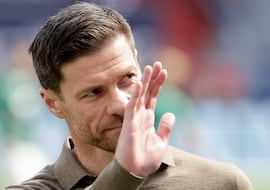 “Han dejado solo a Xabi”