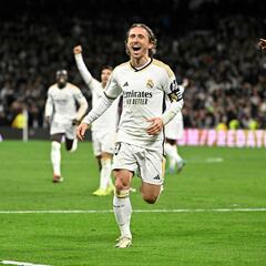 El magisterio de Modric y la ridiculez arbitral