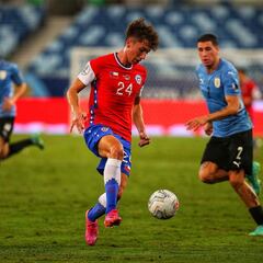 El notable cambio físico de Arriagada antes de llegar a Brasil