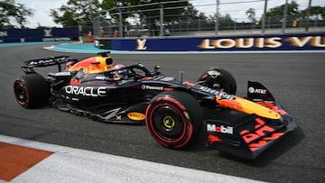 Red Bull Racing's Dutch driver Max Verstappen races during the qualifying session for the 2025 Miami Formula One Grand Prix at Miami International Autodrome in Miami Gardens, Florida, on May 3, 2025. (Photo by CHANDAN KHANNA / AFP)