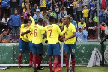 El emotivo empate de la Rojita ante Ecuador, en imágenes