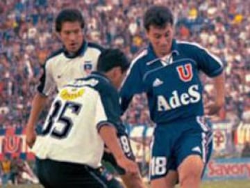 El 17 de junio del 2000, vivió su tarde soñada anotando un doblete en la victoria por 3-1 de la U en el Nacional ante los albos.