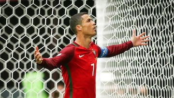 Cristiano siempre golea a las polémicas