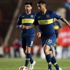 Cardona asiste para el gol de la victoria de Boca en La Paternal