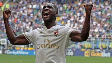 Cristian Zapata, defensor colombiano. 