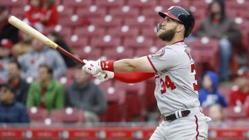Nunca desestimen el poder de Bryce Harper al bat
