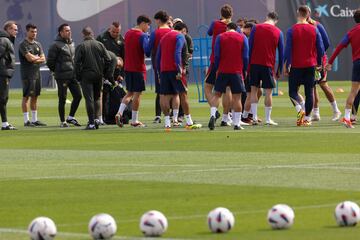 Xavi's side trained as normal ahead of his pre-match press conference.