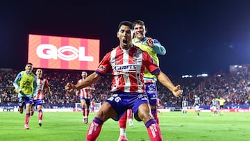 Ricardo Chavez celebrates his goal 2-1 of San Luis during the Semifinal first leg match between Atletico de San Luis and Monterrey as part of the Liga BBVA MX, Torneo Apertura 2024 at Alfonso Lastras Stadium on December 04, 2024 in San Luis Potosi, Mexico.